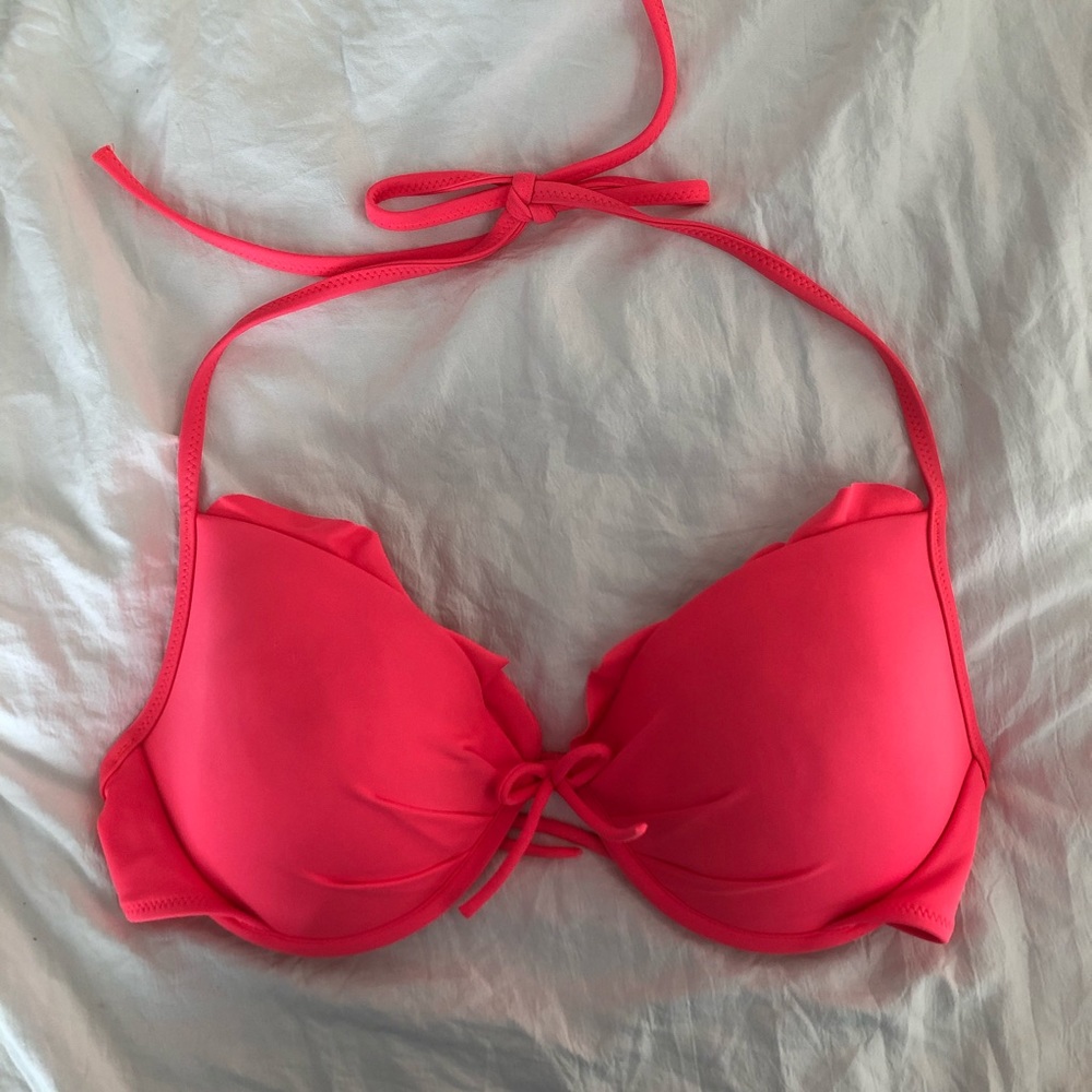 Hot pink Victoria’s Secret bikini top